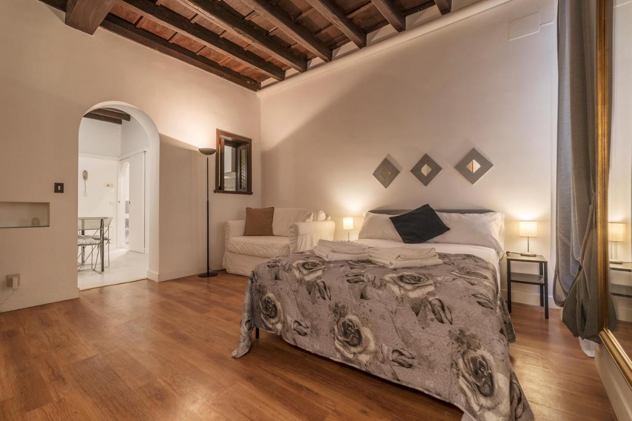 Fori Imperiali Elegant Apartment Roma Exterior foto